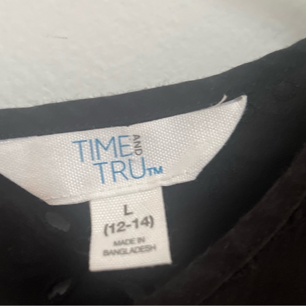 Time and Tru Black Eyelet Top - Picture 10 of 12